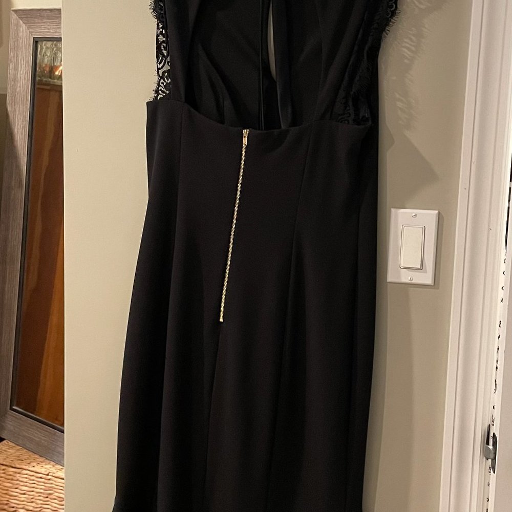 Dress - Picture 5 of 5
